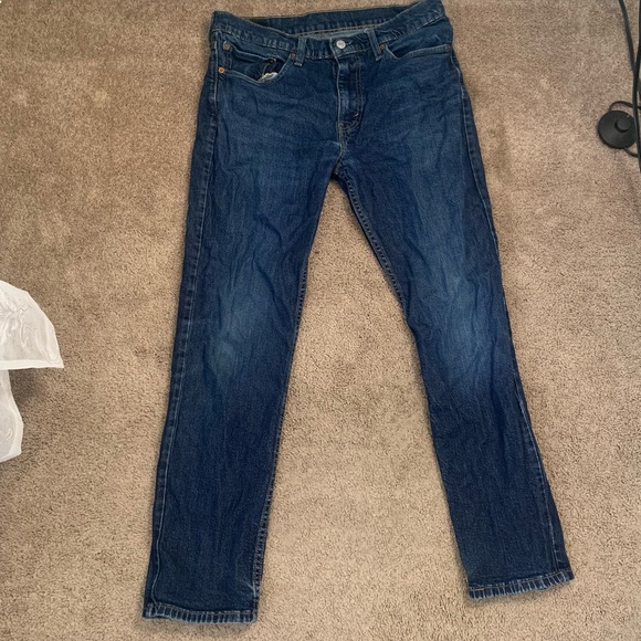 EUC ONE PAIR Levi’s 32x30 - Picture 2 of 6